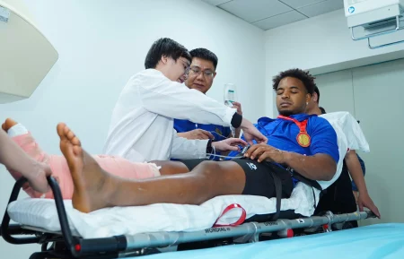 Cập nhật tình hình chấn thương của Xuân Son: Nghiêm trọng hơn dự kiến z6202760000503af3f0b47b25a392d0b5709bbfdfe676a 1736164167781589758207 e1736168394693