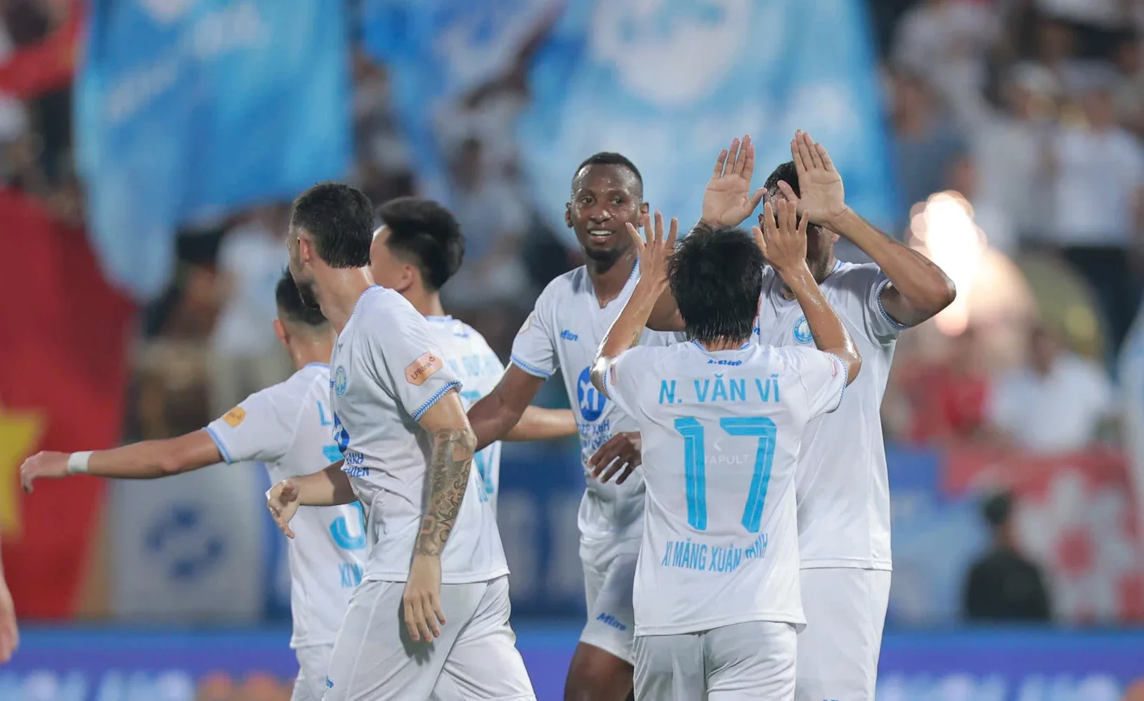 Ghiền Bóng Đá 29 thep xanh nam dinh 01 2151 e1746105280900