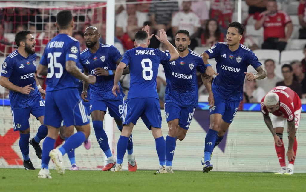 Địa chấn lớn nhất ở ngày ra quân Champions League 68c9cf2eec31e68c9cf2eec31f175805623868c9cf2eec31c68c9cf2eec31d e1758066551627