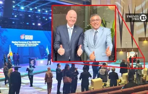 Người bị FAM đình chỉ vẫn chụp ảnh vui vẻ cùng Chủ tịch FIFA 582ef2bcf904732b8fc43a7eae6acff6 e1761727401693